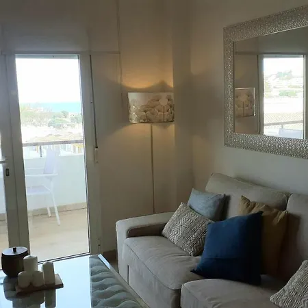 Apartamento- Atico En Mijas Costa , Con Piscina. Apartamento